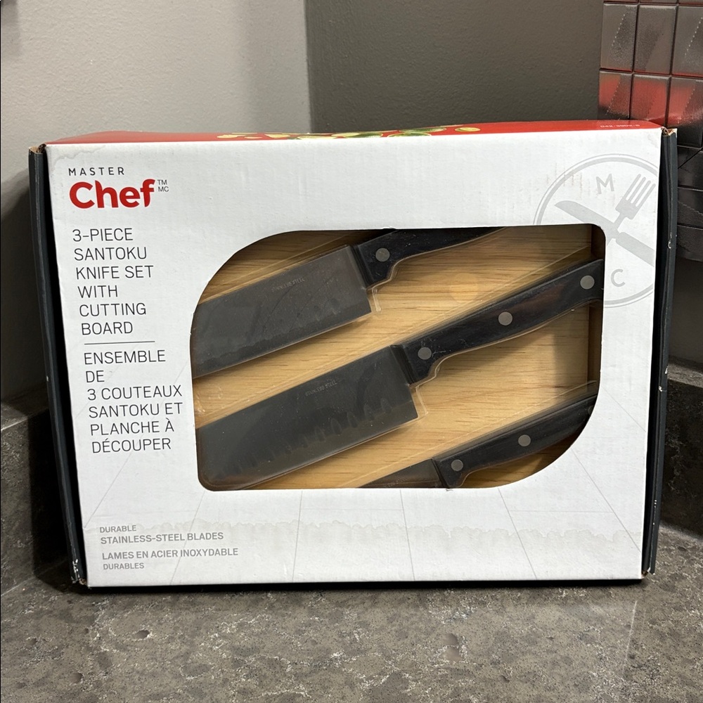 Black 3-Piece Santoku Knife Set with Cutting Board